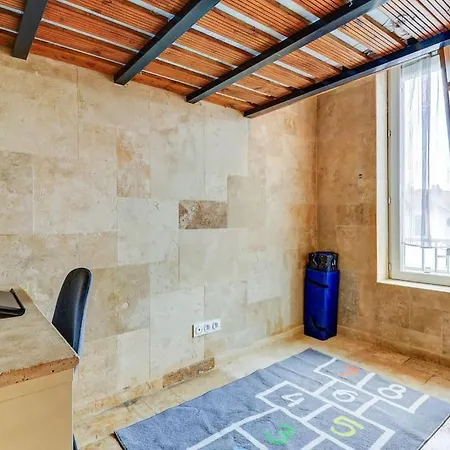 Appartement La Safari - Bourroches I Tram & Familial *